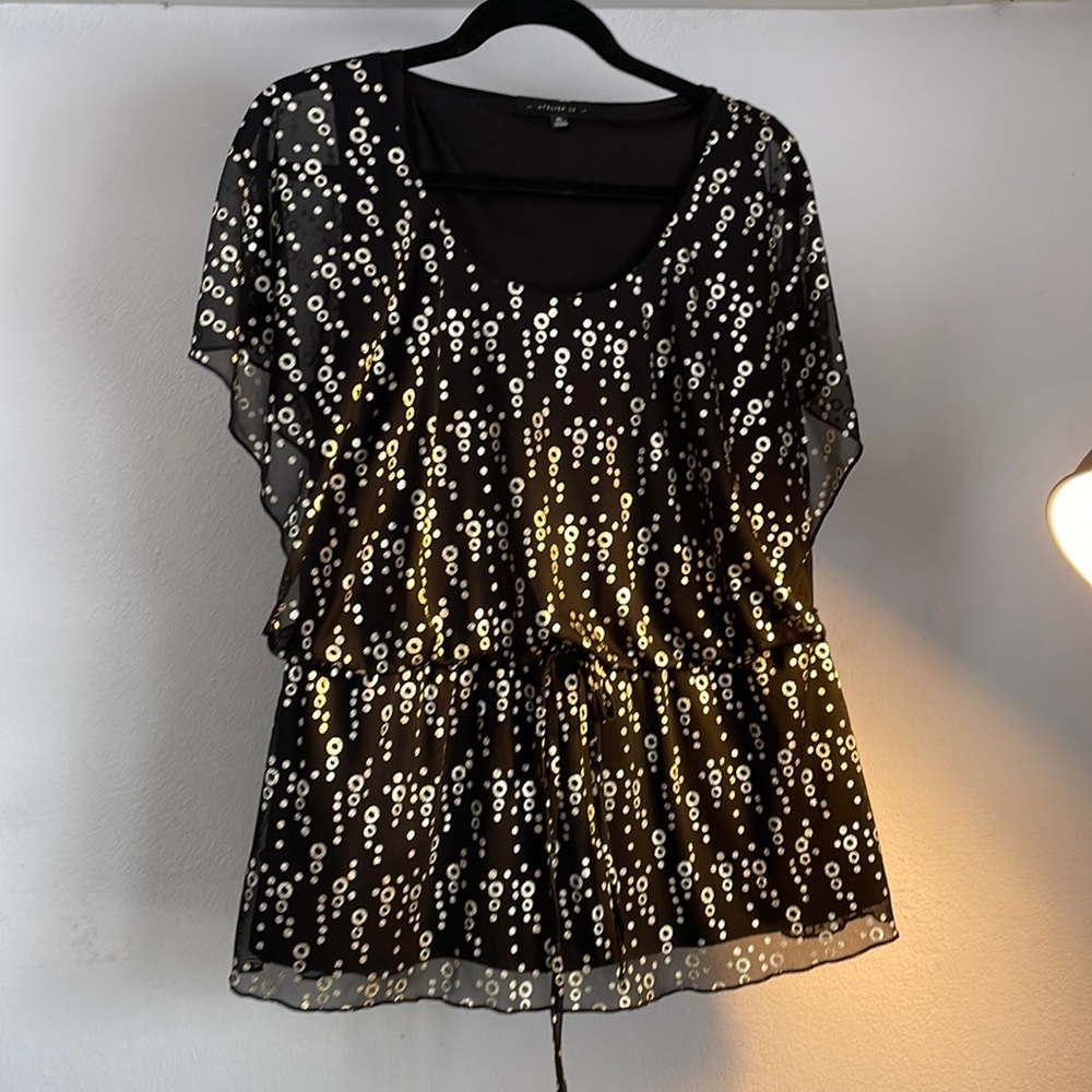 Black and gold top